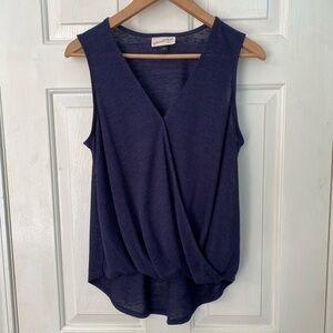Universal Thread Navy Blue Sleeveless Women's Top